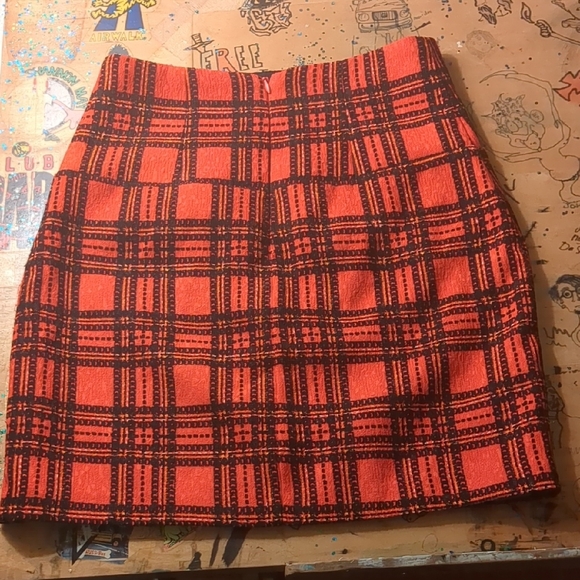 Gianni Bini Red and Black Plaid Mini Skirt - Picture 5 of 5